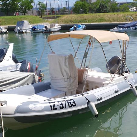 شقة Floating Sea House Soncek بورتوروز المظهر الخارجي الصورة