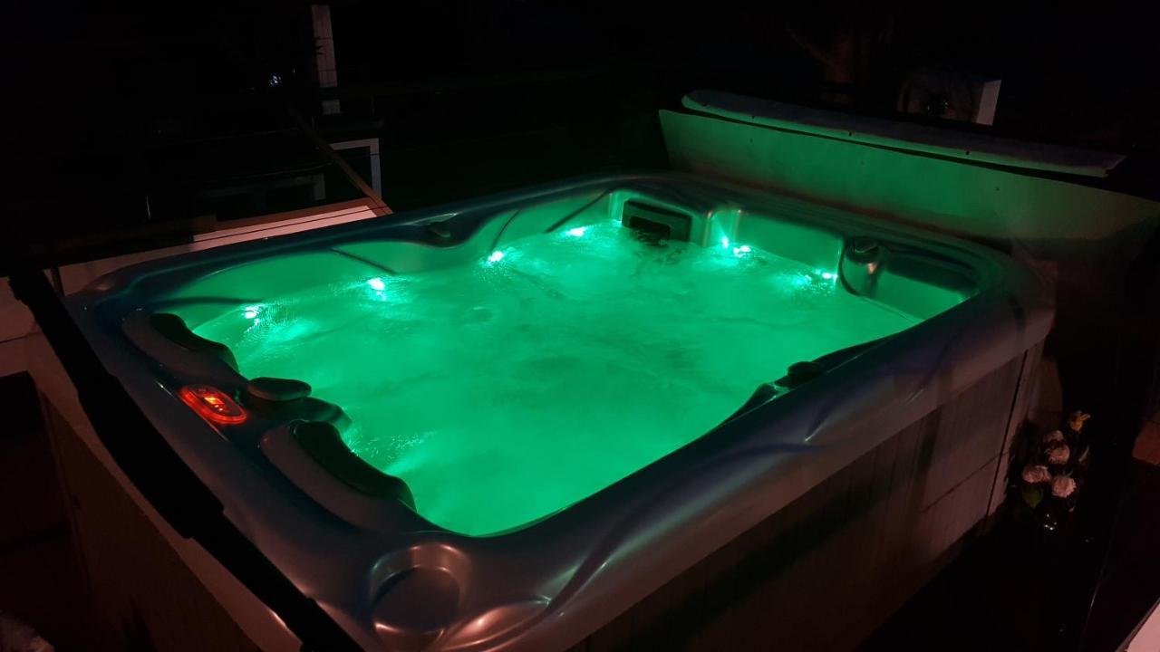 شقة Floating Sea House Soncek بورتوروز المظهر الخارجي الصورة
