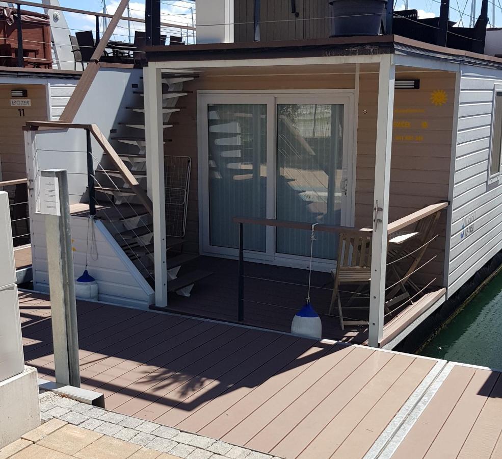 شقة Floating Sea House Soncek بورتوروز المظهر الخارجي الصورة