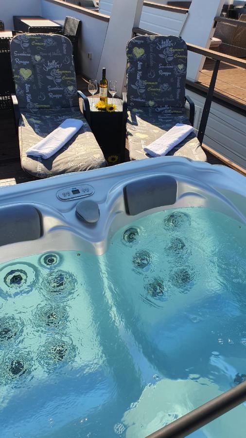 شقة Floating Sea House Soncek بورتوروز المظهر الخارجي الصورة