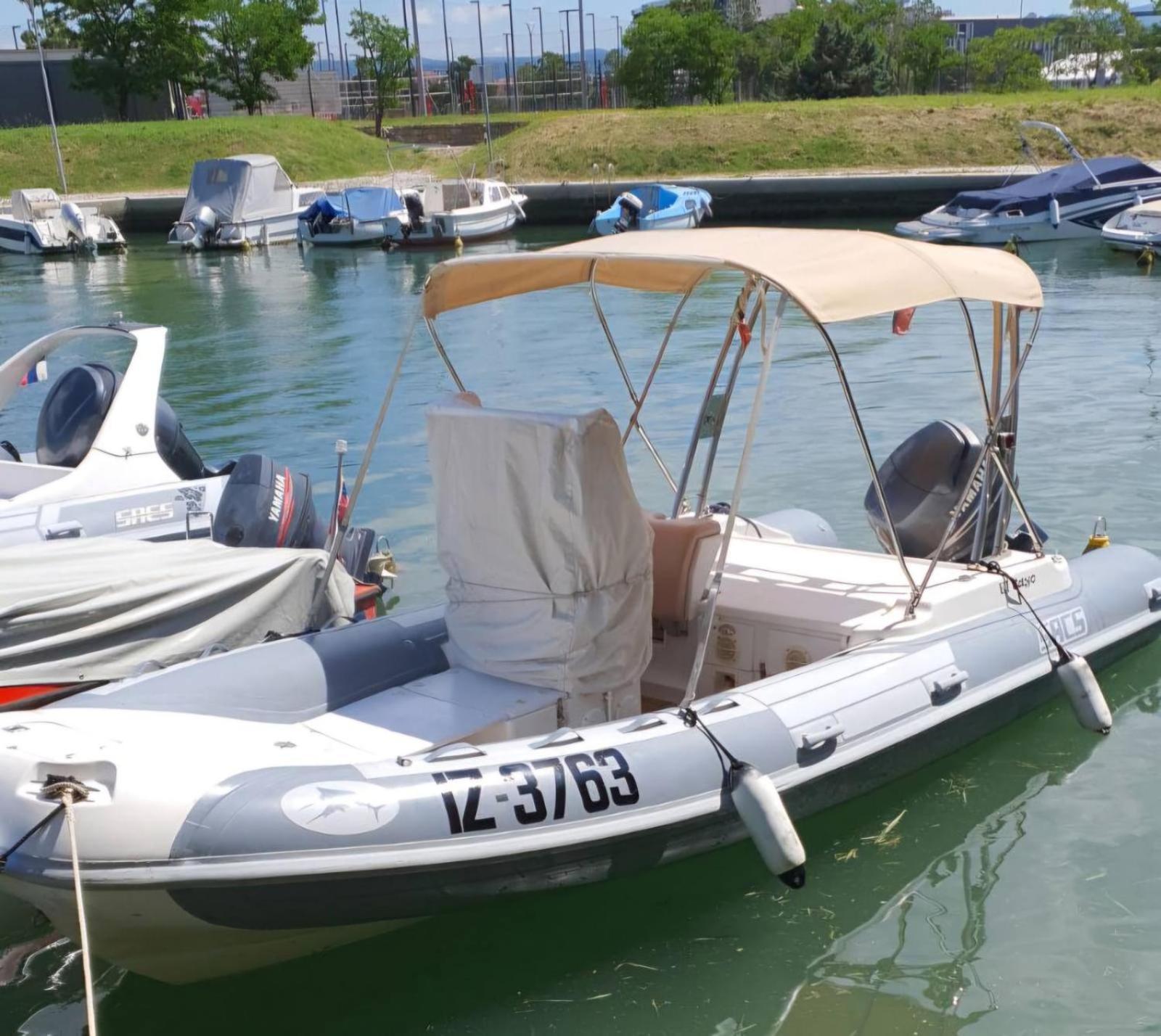 شقة Floating Sea House Soncek بورتوروز المظهر الخارجي الصورة